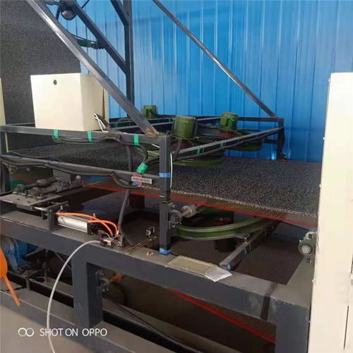 青島聚力德機(jī)械設(shè)備 專注高品質(zhì)幼兒園床墊生產(chǎn)設(shè)備